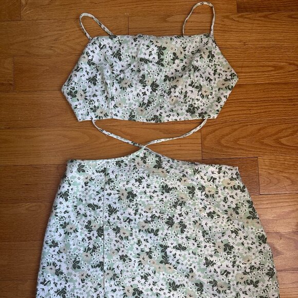 Green Floral Cutout Dress - Picture 1 of 3